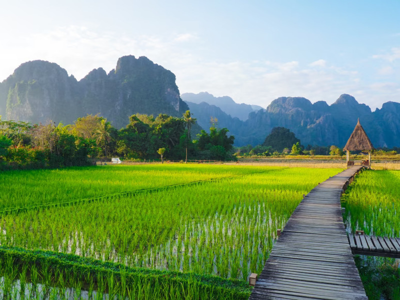Laos is a beautiful and peaceful strip of land in Southeast Asia that you cannot miss during your South East Asia travel itineraty