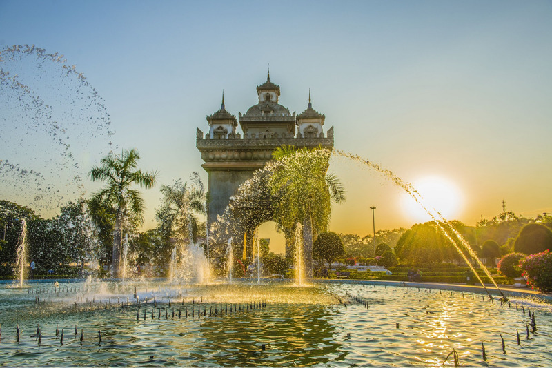 The beauty of Patuxai - The Arc de Triomphe of Asia under the sunset